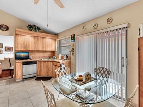 631 SW 113th Ave, Pembroke Pines FL 33025