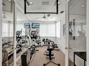 2950 Surrey Lane, Weston FL 33331