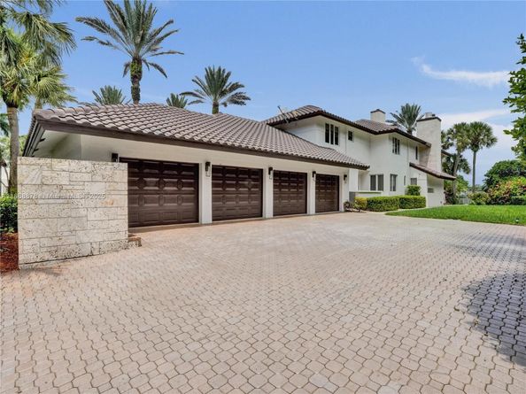 2950 Surrey Lane, Weston FL 33331