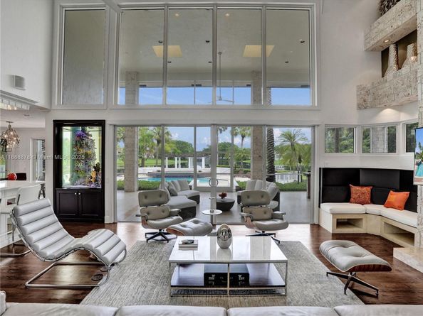 2950 Surrey Lane, Weston FL 33331