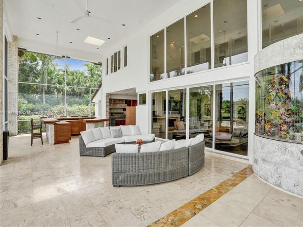 2950 Surrey Lane, Weston FL 33331