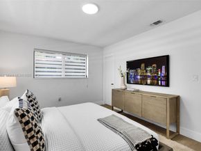 515 NW 30th Ter, Fort Lauderdale FL 33311