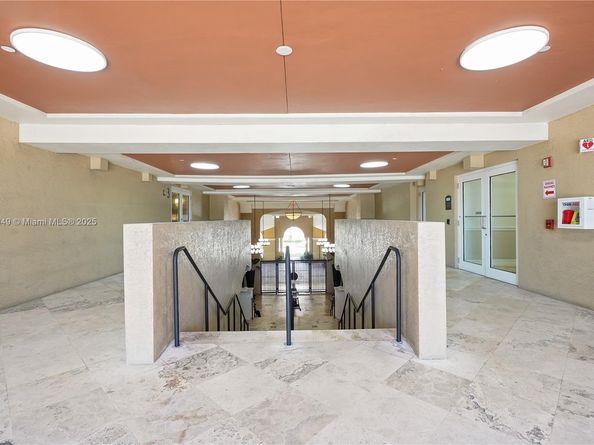 520 SE 5th Ave 1707, Fort Lauderdale FL 33301