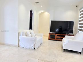 2105 NE 40th Ave, Homestead FL 33033
