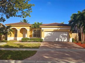2105 NE 40th Ave, Homestead FL 33033
