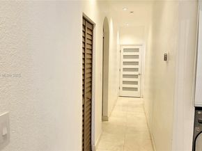 2105 NE 40th Ave, Homestead FL 33033