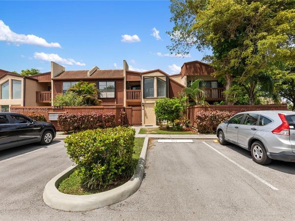 6411 SW 116th Ct F, Miami FL 33173