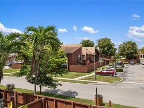 6411 SW 116th Ct F, Miami FL 33173