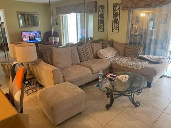 2750 W Golf Blvd