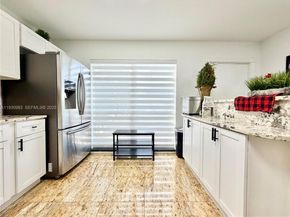 934 NE 27th Ave, Hallandale Beach FL 33009