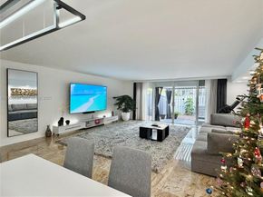 934 NE 27th Ave, Hallandale Beach FL 33009