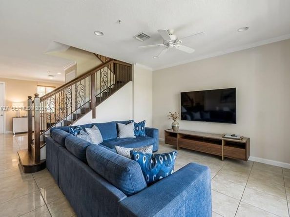3055 NW 126th Ave #303, Sunrise FL 33323