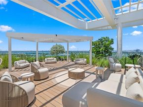 580 72nd St 1908, Miami Beach FL 33141