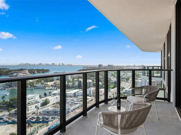 580 72nd St 1908, Miami Beach FL 33141