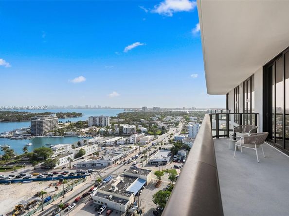 580 72nd St 1908, Miami Beach FL 33141