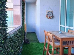 244 Biscayne Blvd 301, Miami FL 33132