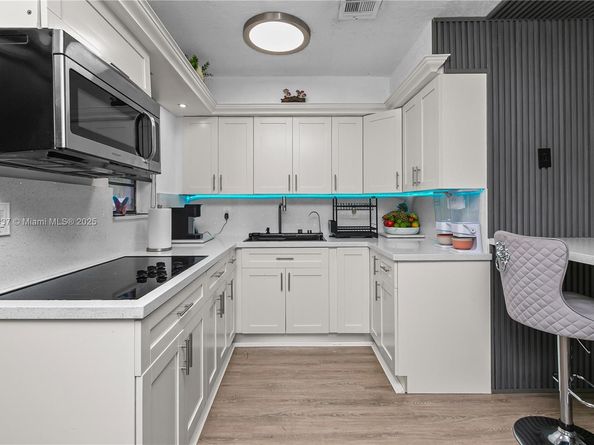 3311 NW 171st St, Miami Gardens FL 33056