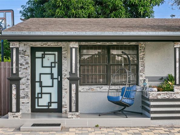 3311 NW 171st St, Miami Gardens FL 33056