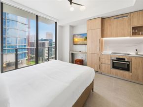 11 NE 6 1802, Miami FL 33132
