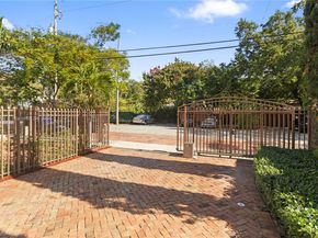 2924 Bridgeport Ave, Miami FL 33133