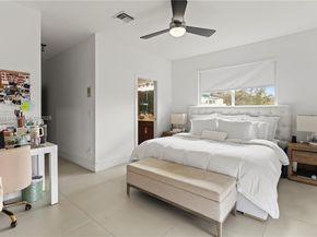 2924 Bridgeport Ave, Miami FL 33133
