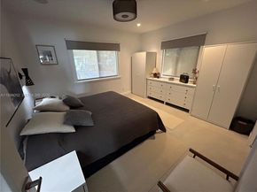 1205 NE 17th Ter, Fort Lauderdale FL 33304