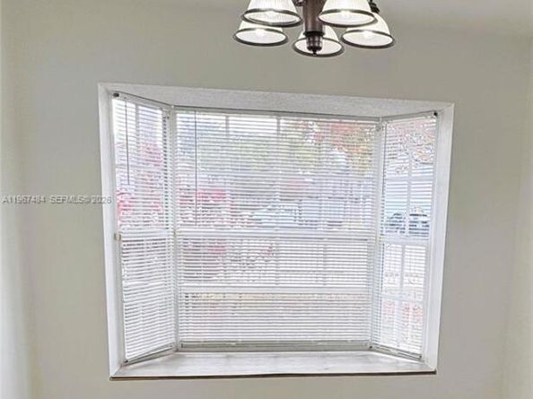 3743 NW 122nd Ter, Sunrise FL 33323