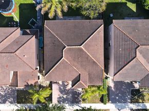 685 SE 37th Pl, Homestead FL 33033
