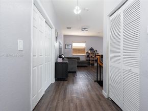 685 SE 37th Pl, Homestead FL 33033