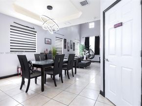 685 SE 37th Pl, Homestead FL 33033