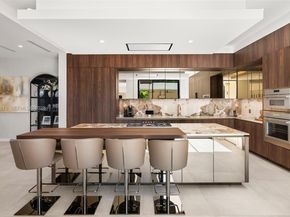 4041 S Le Jeune Rd, Miami FL 33146