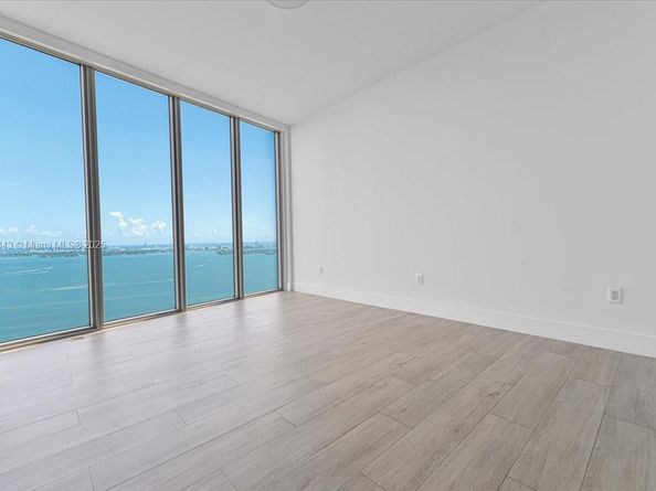 2900 NE 7th AVE 3902, Miami FL 33137
