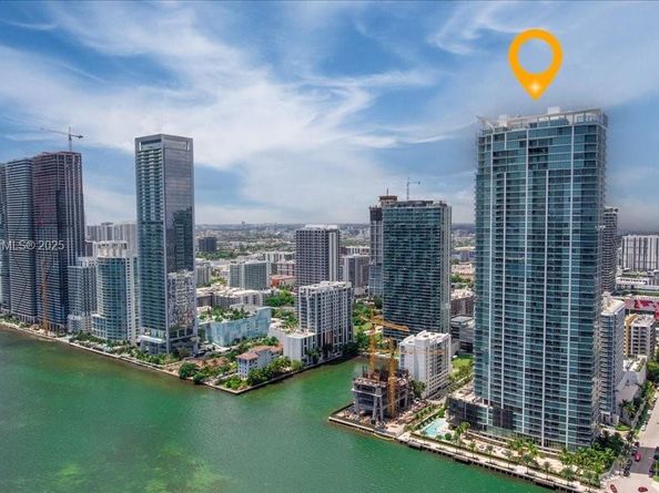 2900 NE 7th AVE 3902, Miami FL 33137