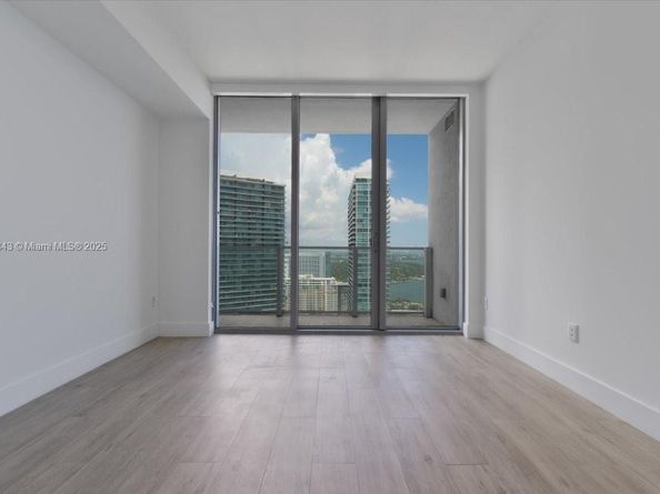 2900 NE 7th AVE 3902, Miami FL 33137