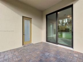 9065 W Parkland Bay Trl, Parkland FL 33076