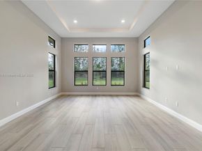 9065 W Parkland Bay Trl, Parkland FL 33076