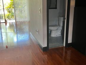9351 Fontainebleau Blvd B206, Miami FL 33172
