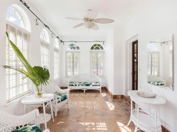 1801 SW 12th St, Miami FL 33135