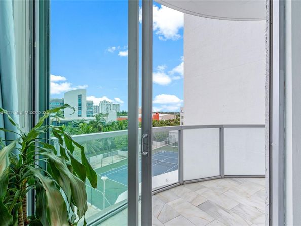 3029 NE 188th St 609, Aventura FL 33180