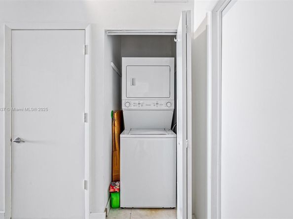 3029 NE 188th St 609, Aventura FL 33180