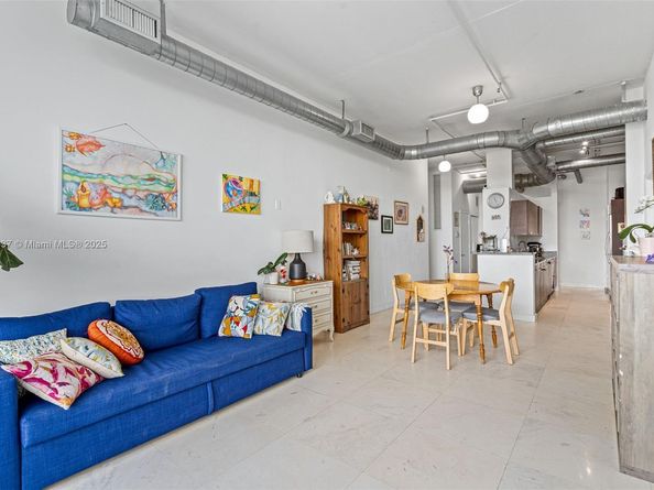 3029 NE 188th St 609, Aventura FL 33180