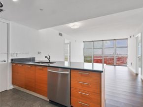 50 Biscayne Blvd 4008, Miami FL 33132