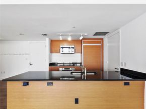 50 Biscayne Blvd 4008, Miami FL 33132