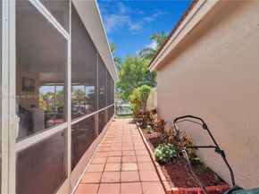 1249 NW 126th Ter, Sunrise FL 33323