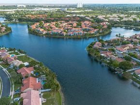 1249 NW 126th Ter, Sunrise FL 33323