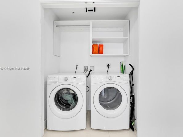 17111 SE Biscayne Blvd 909, North Miami Beach FL 33160