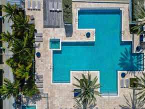 17111 SE Biscayne Blvd 909, North Miami Beach FL 33160