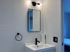 300 NE 20th St 406, Boca Raton FL 33431