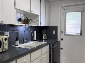 300 NE 20th St 406, Boca Raton FL 33431