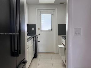 300 NE 20th St 406, Boca Raton FL 33431